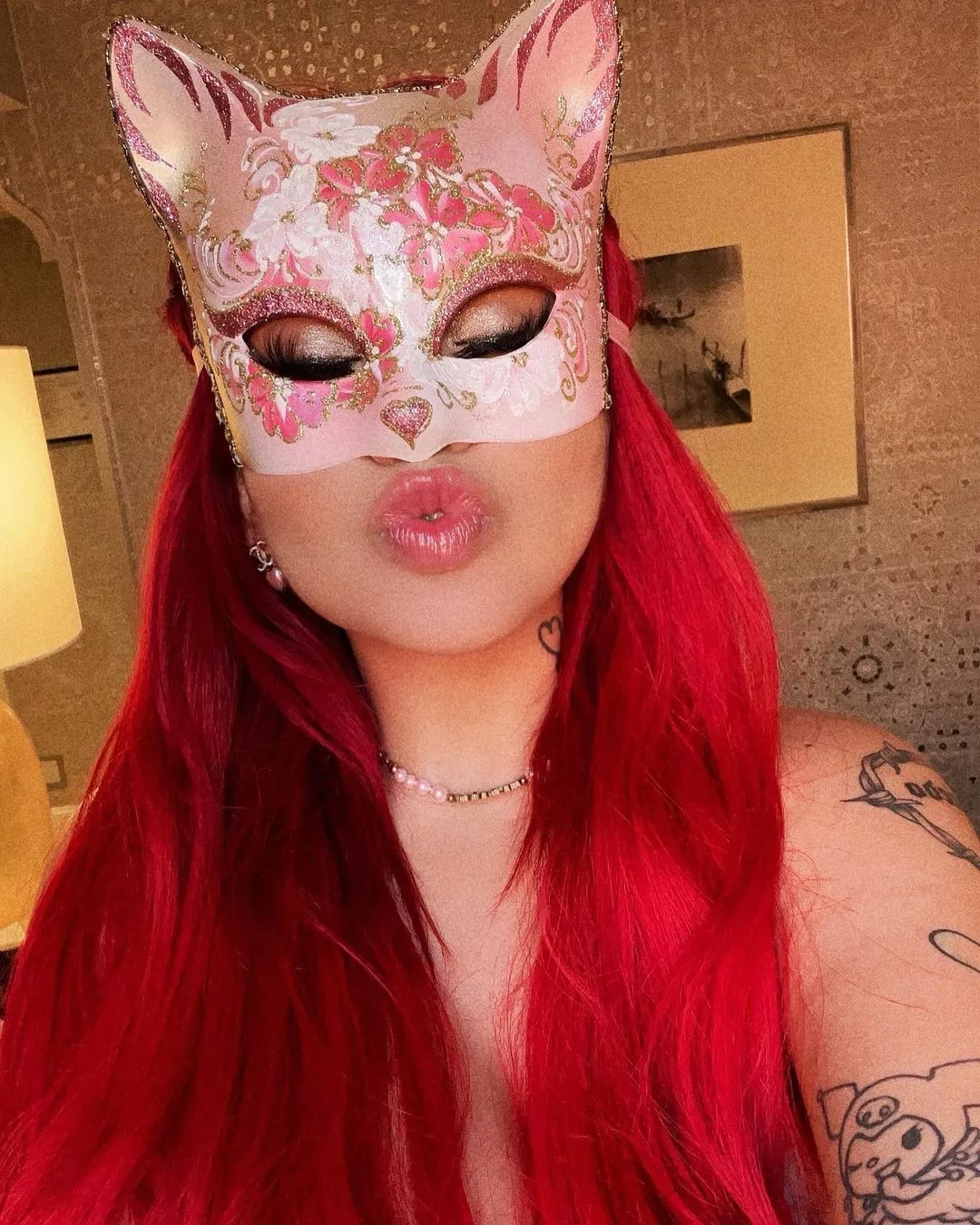 Can i come sit on your lap Babe ♥️ ♥️ posted by Misticangels