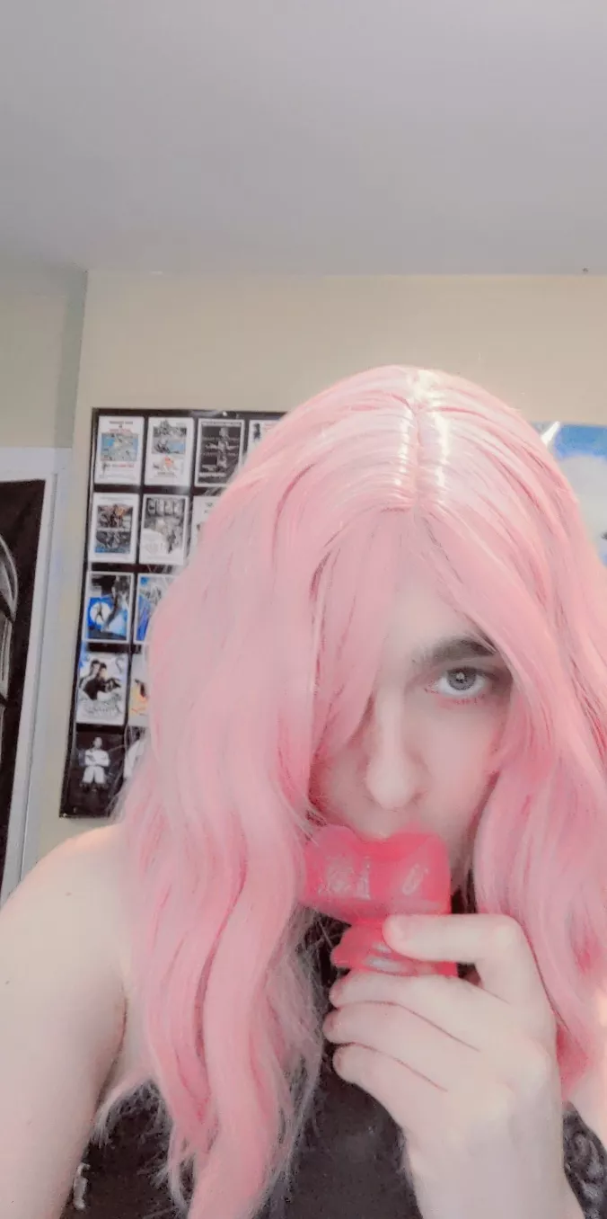 Can I deepthroat you?💓 posted by yannagod