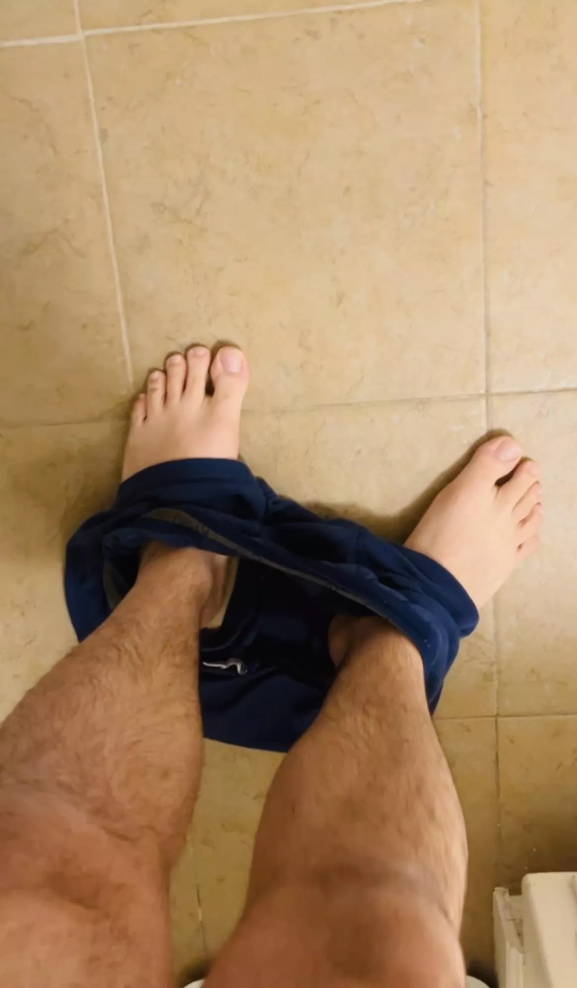 Can I egt smoe help here? posted by youthfulcroak