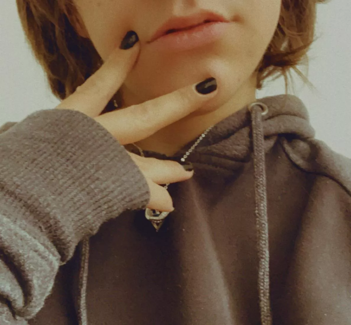 Can i give you a kiss? 😘 posted by evaleatz