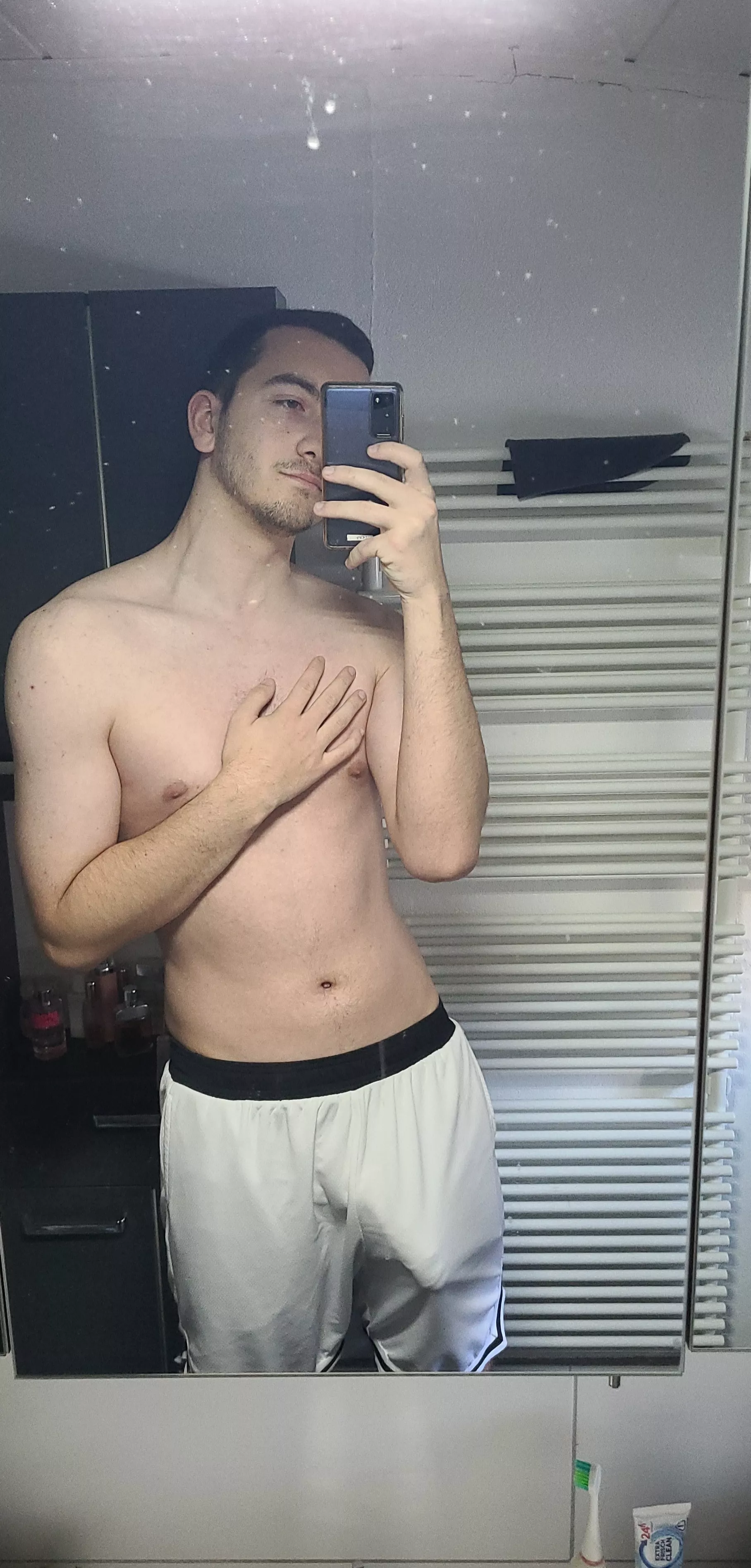 can I go for a run in these pants?😌 posted by No_Type_8687