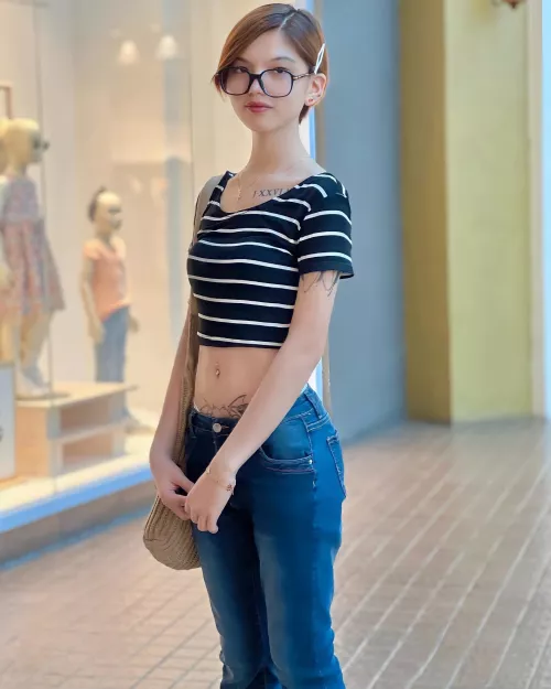 Can i hold your hands while we were walking! :) by bhelesguerra_