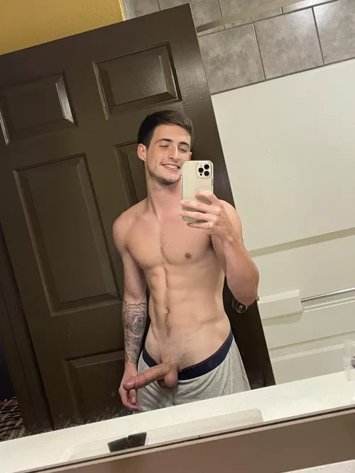 Can I make you cum?😏 link below ⬇️ by MaxPriceOF