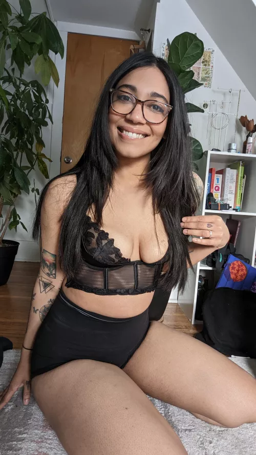 Can I nibble your neck? by TarooRooot