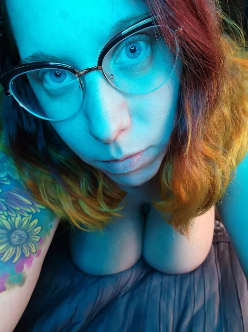 Can I see what you're working on? by Desopilar