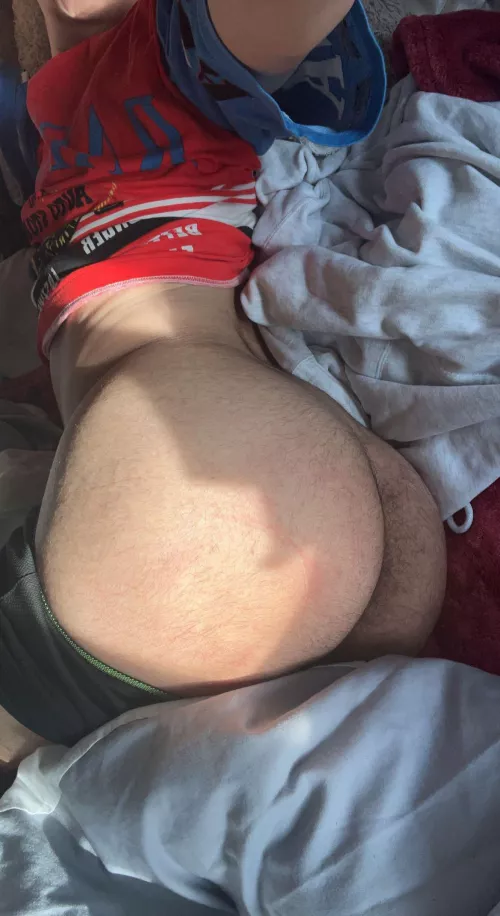 can i sit on ur face? by CupRevolutionary2756