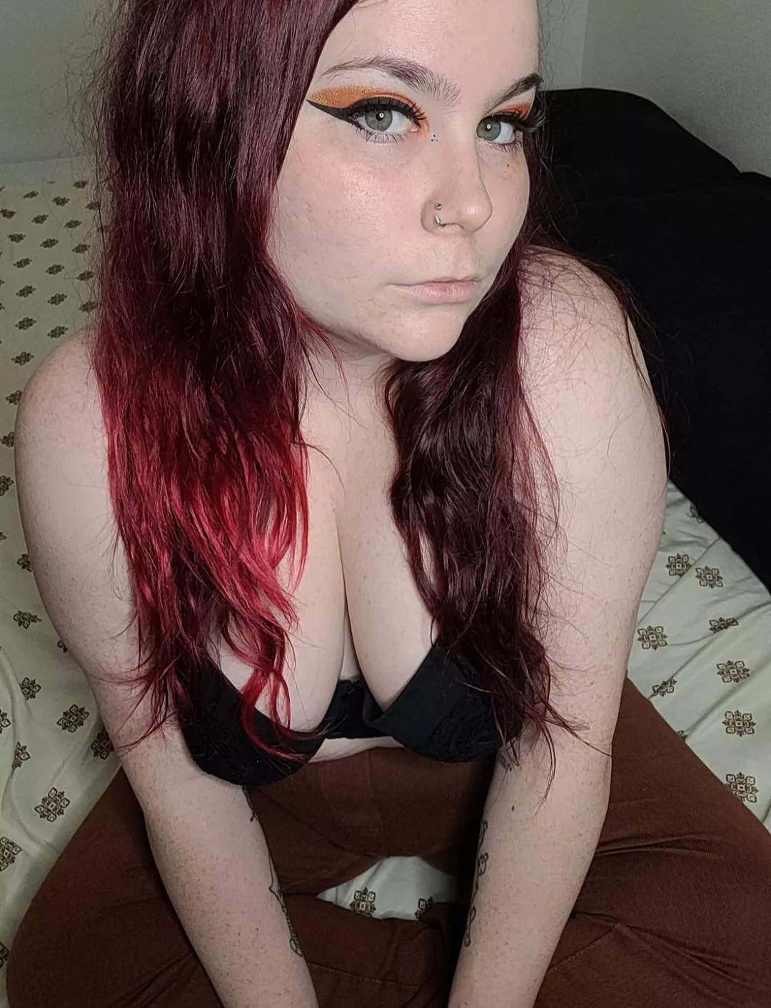 Can I sit on your face? 💦 posted by ragdollrae