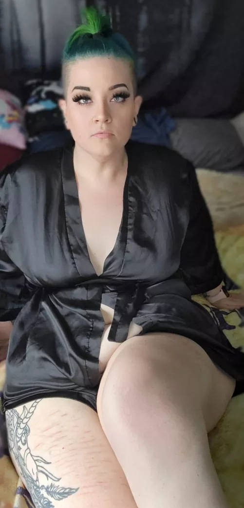 can I smother you with my thighs? by lucidxxlizzy