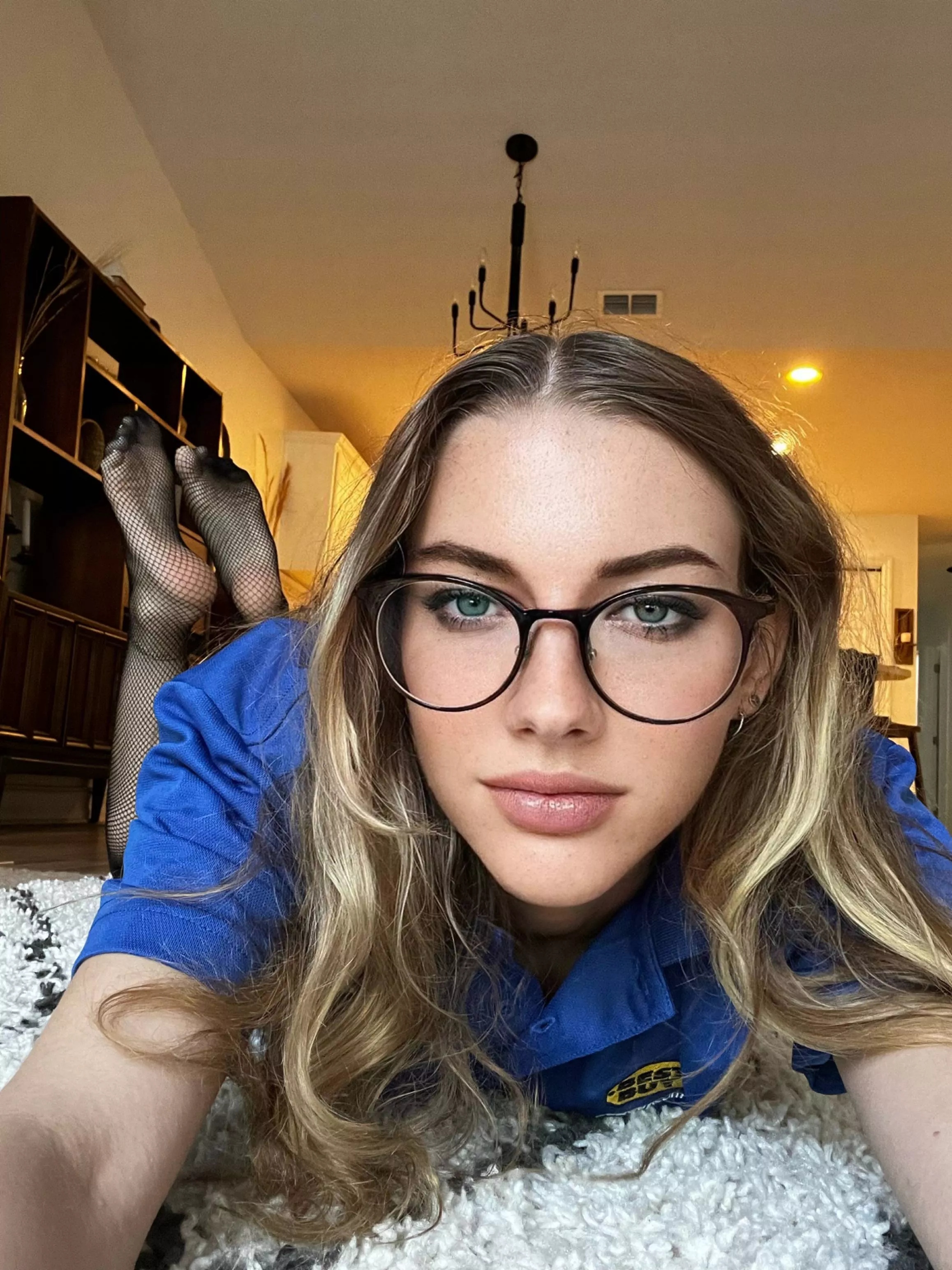 can I suck your cock? posted by Kyliesfeettt