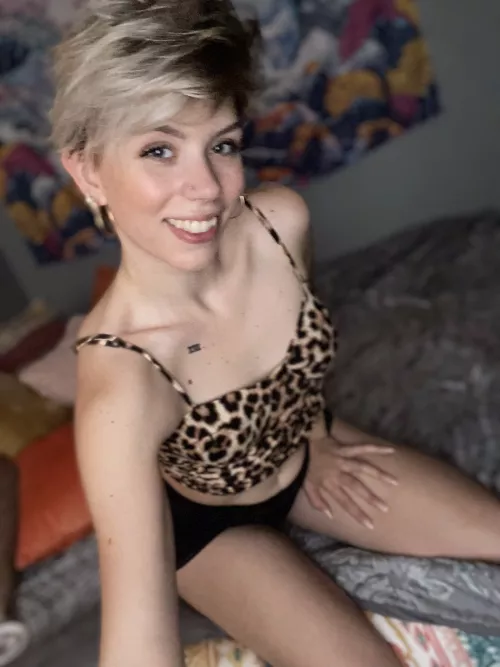 Can I threaten you with a good time? by BosnianBabe69