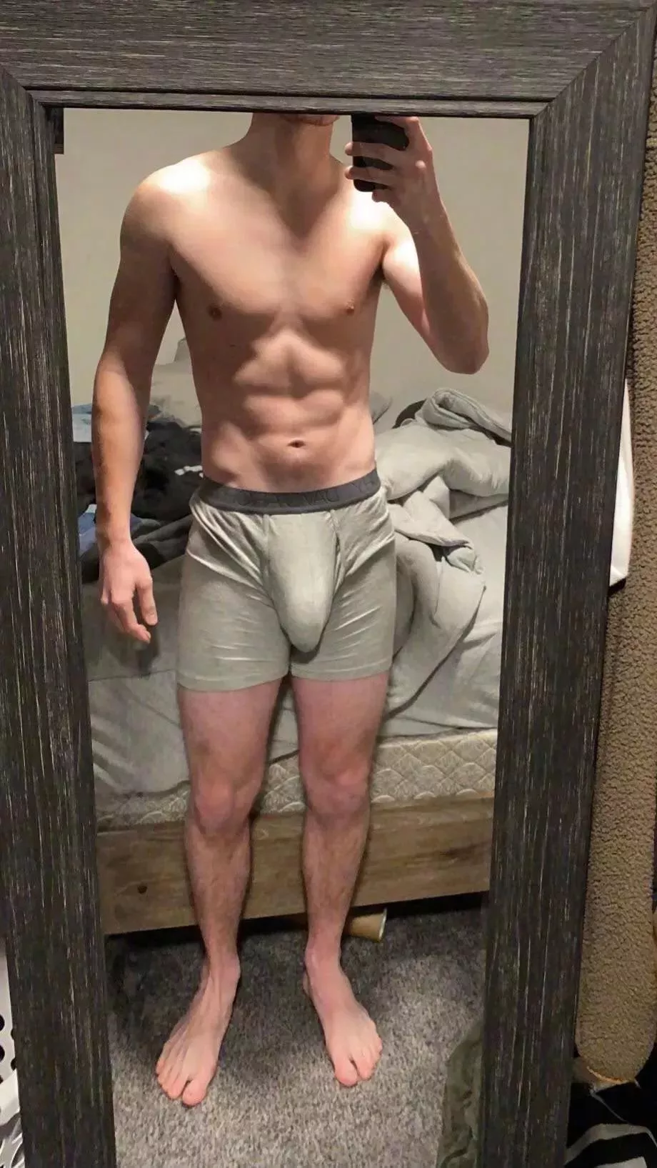 Can never find a pair of underwear that hides my bulge 😤 posted by JelloIntelligent409