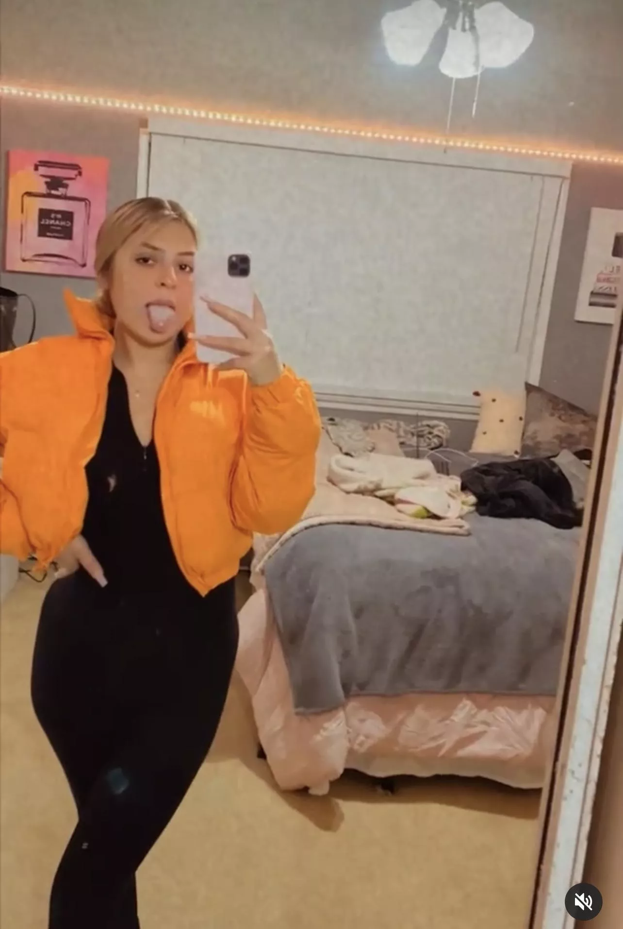 Can someone ask this girl for pics of her dirtys? Dm me for info posted by pantystuffer12