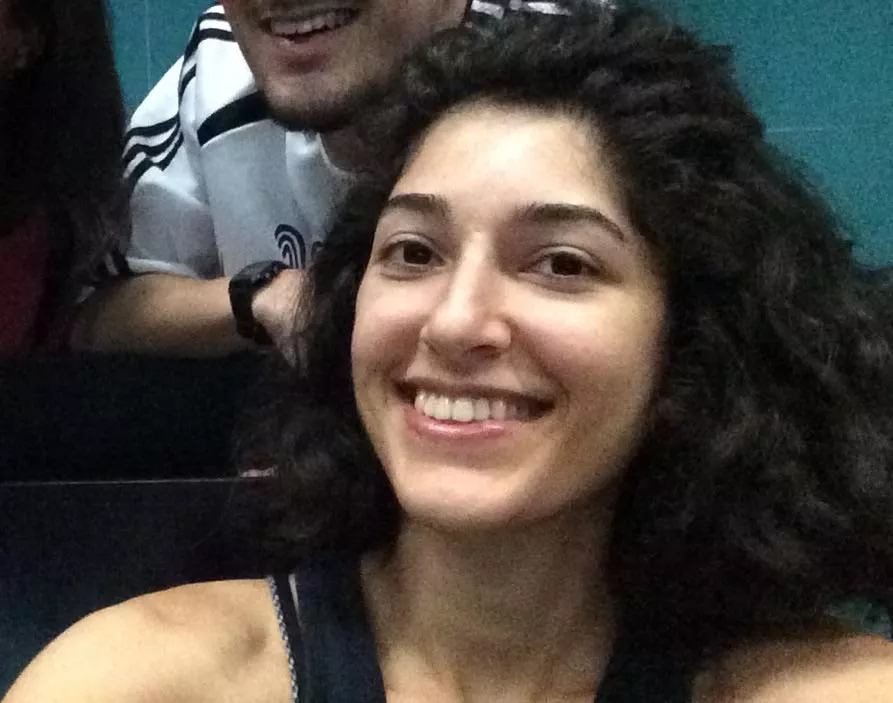 Can someone cum on her? posted by Fantasyfuntimes2