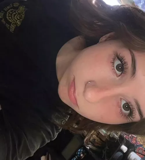 can someone cum to my friend dm me by rjejwkwksosk21