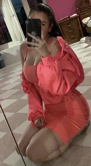 Can someone cumtribute my gf? posted by pinteralexxx
