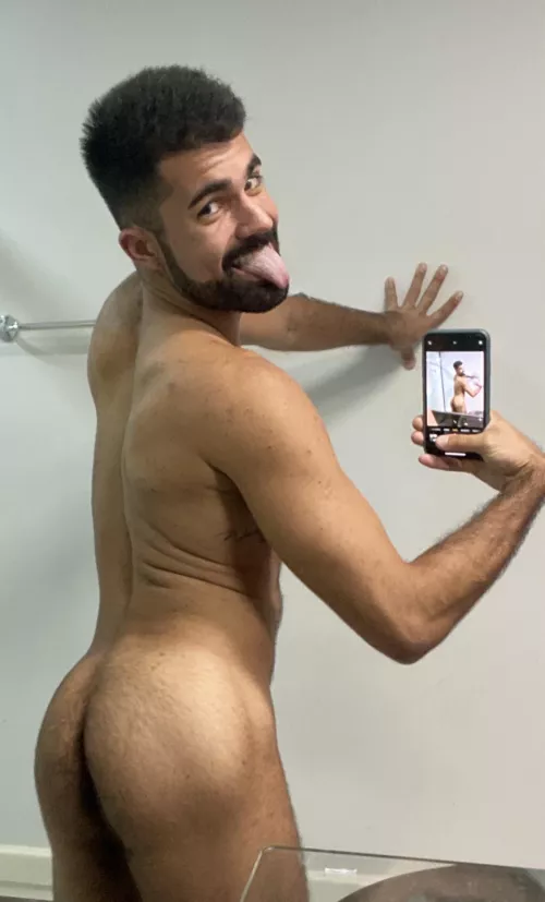 Can someone help me in the shower? by Furryhornny