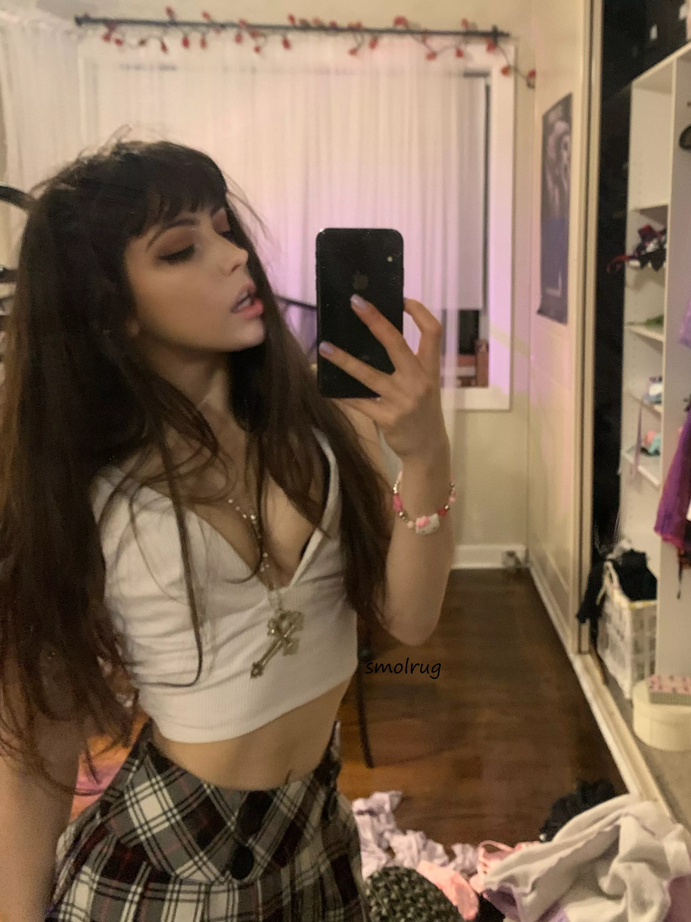 can we fuck until we fall in love? :)) 18f posted by smolrug