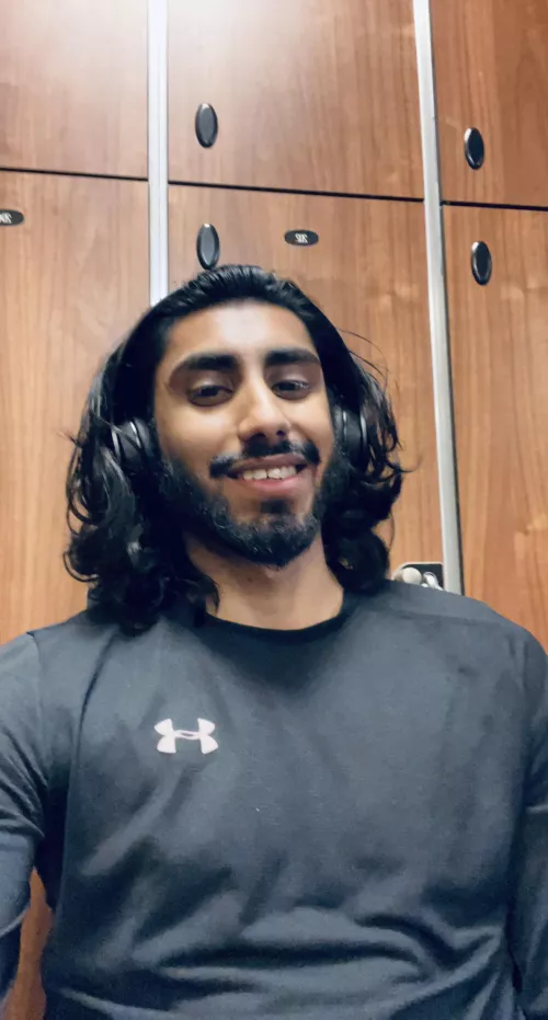 Can you be my gym buddy by Brownfudge27