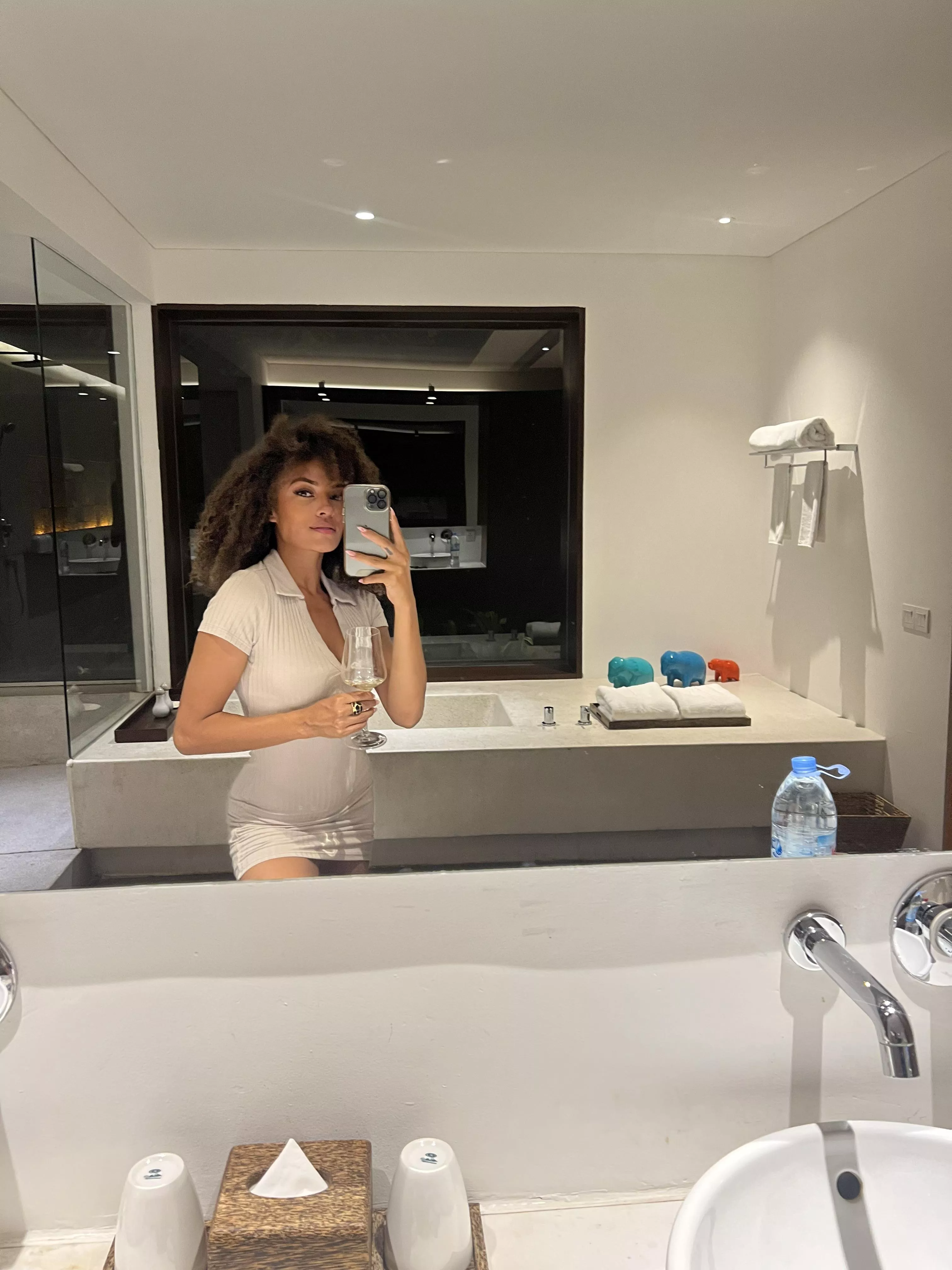 Can you come over ? posted by giirlnextdoor