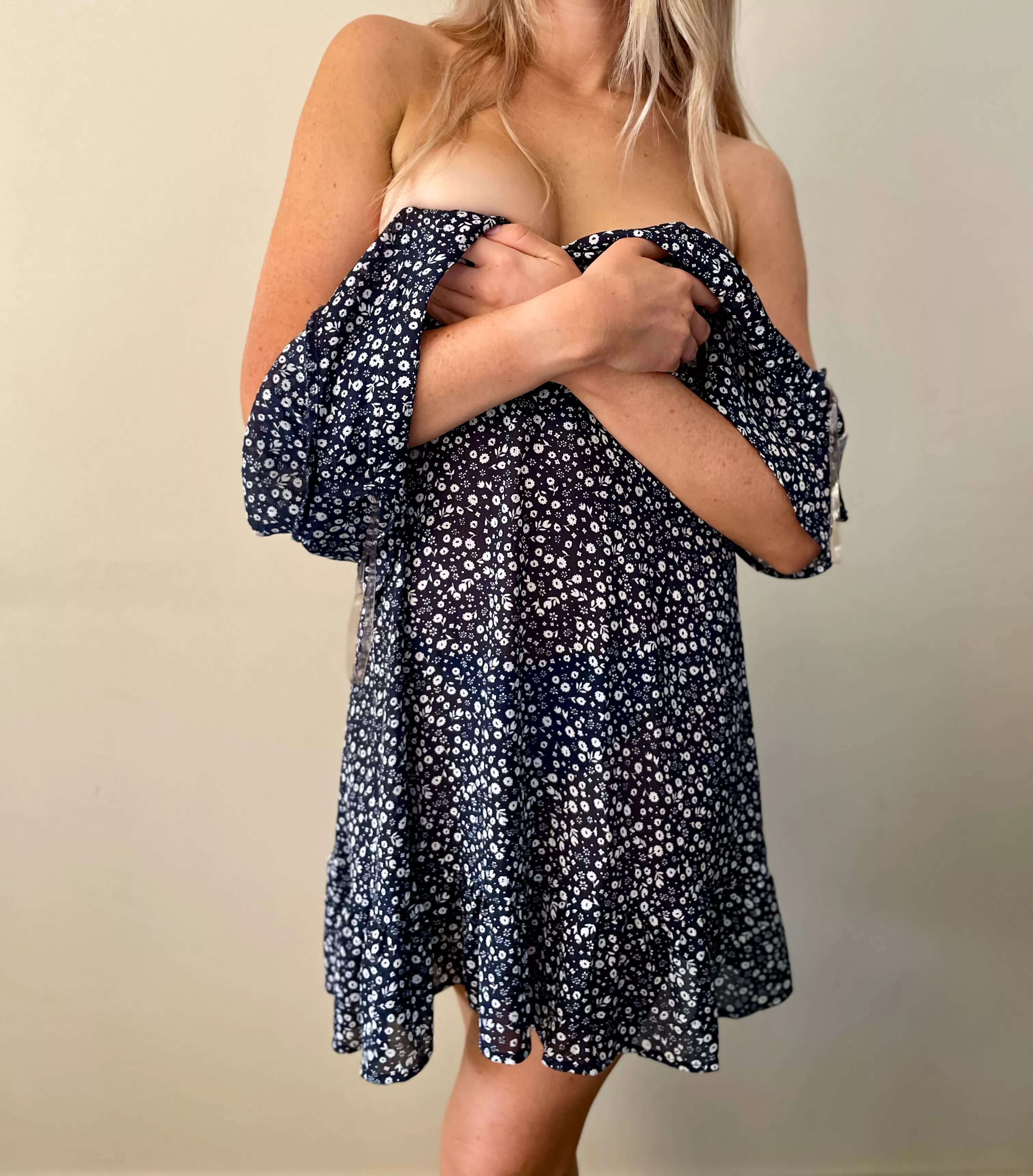 Can you cum unzip the rest posted by Bellabunsxo