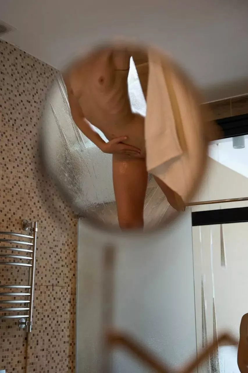 Can you guess my size? posted by nilsrrrr