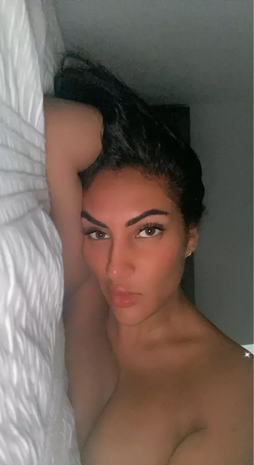 Can you guess what’s on my mind? Click the link to find out 😈 by Taste_of_sarah