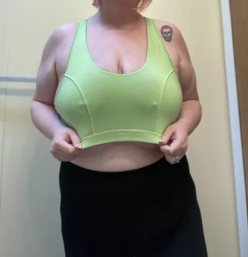 Can you guess which nipple has the piercing? Lol (oc) by RynWoods