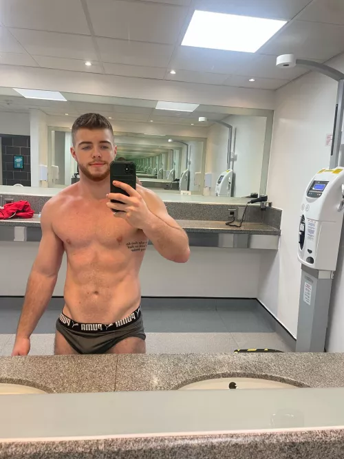 Can you handle my bulge? by Comfortable-Bank-630