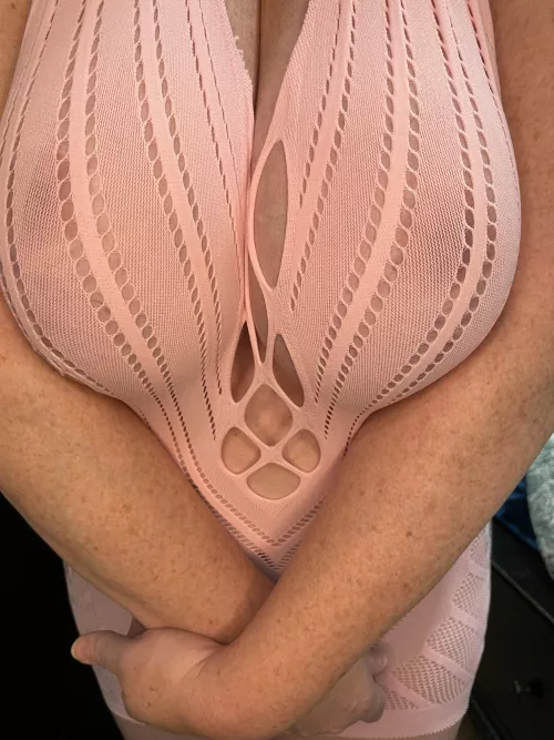 Can you handle this thick milf? by swingingpeaches