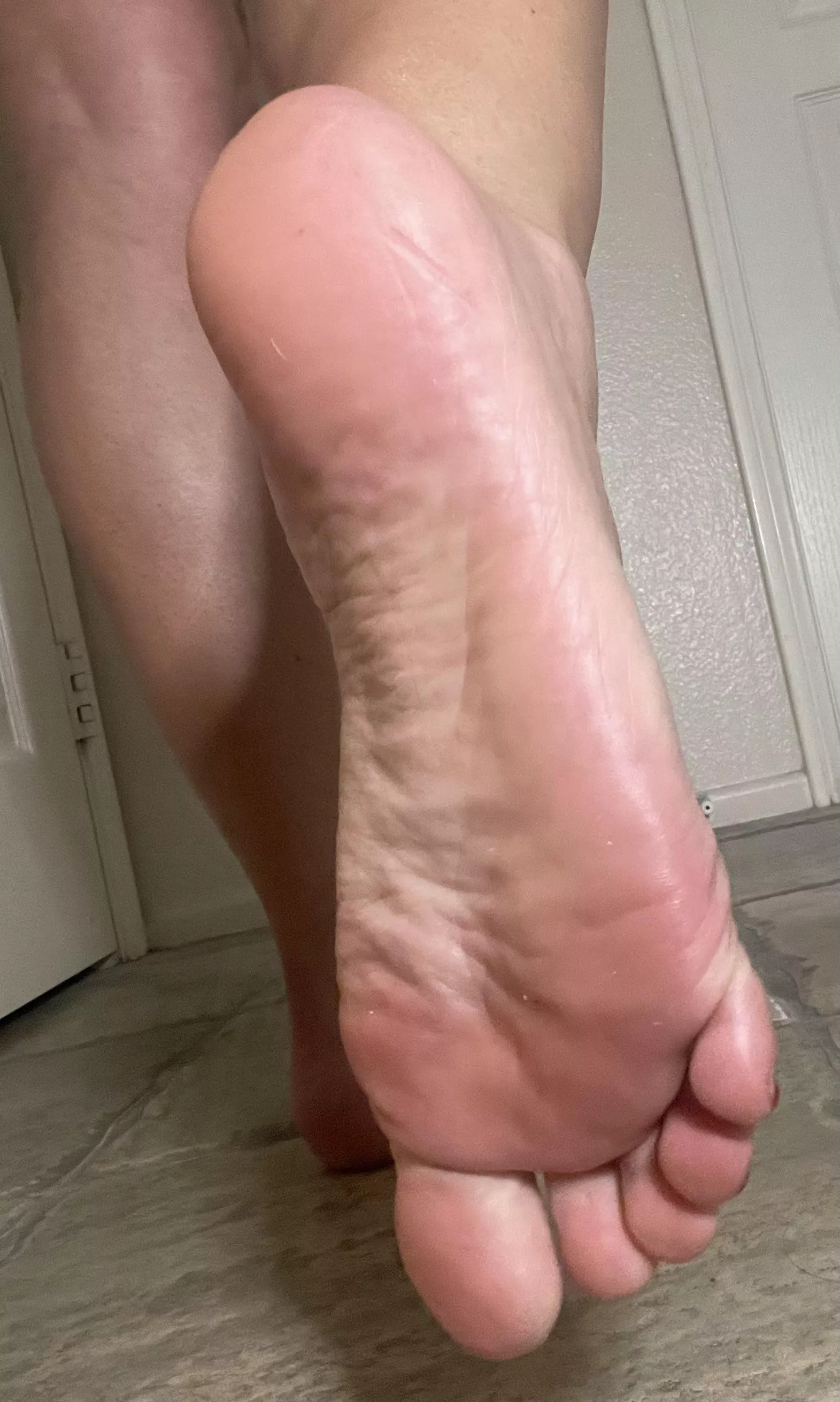 Can you help clean my sole?😉 posted by nursenotti
