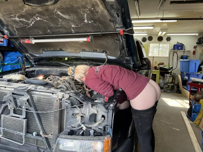 Can you help me? I’m stuck 🙃 by Boosted_Bry