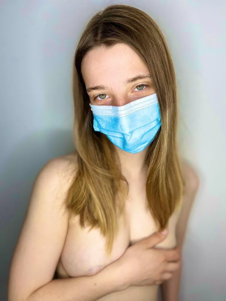 Can you hold them for me? 🙊 posted by DaddysLilBird