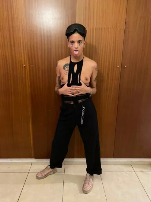 Can you imagine being trained and humiliated by daddy? by yoedaddy