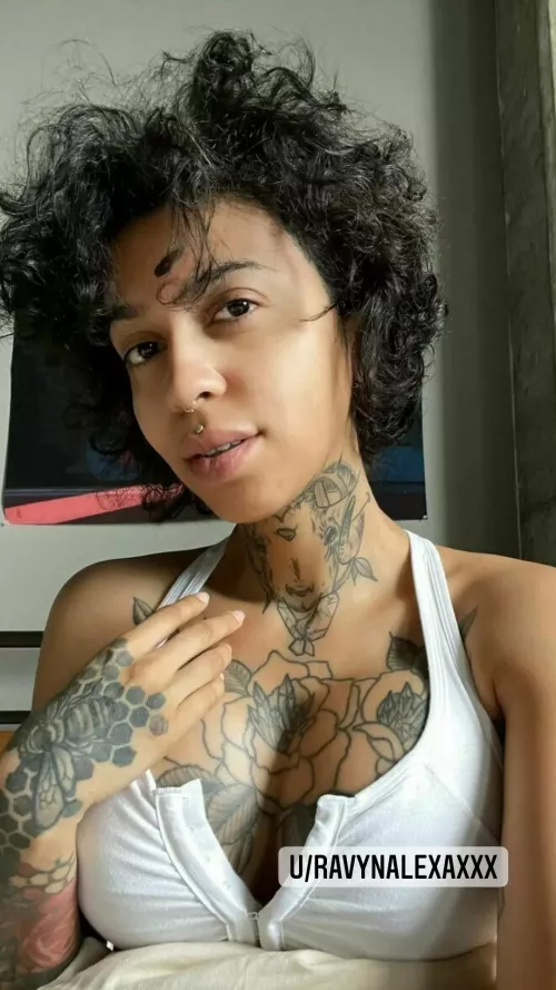 Can you look into my eyes? by RavynAlexaXXX