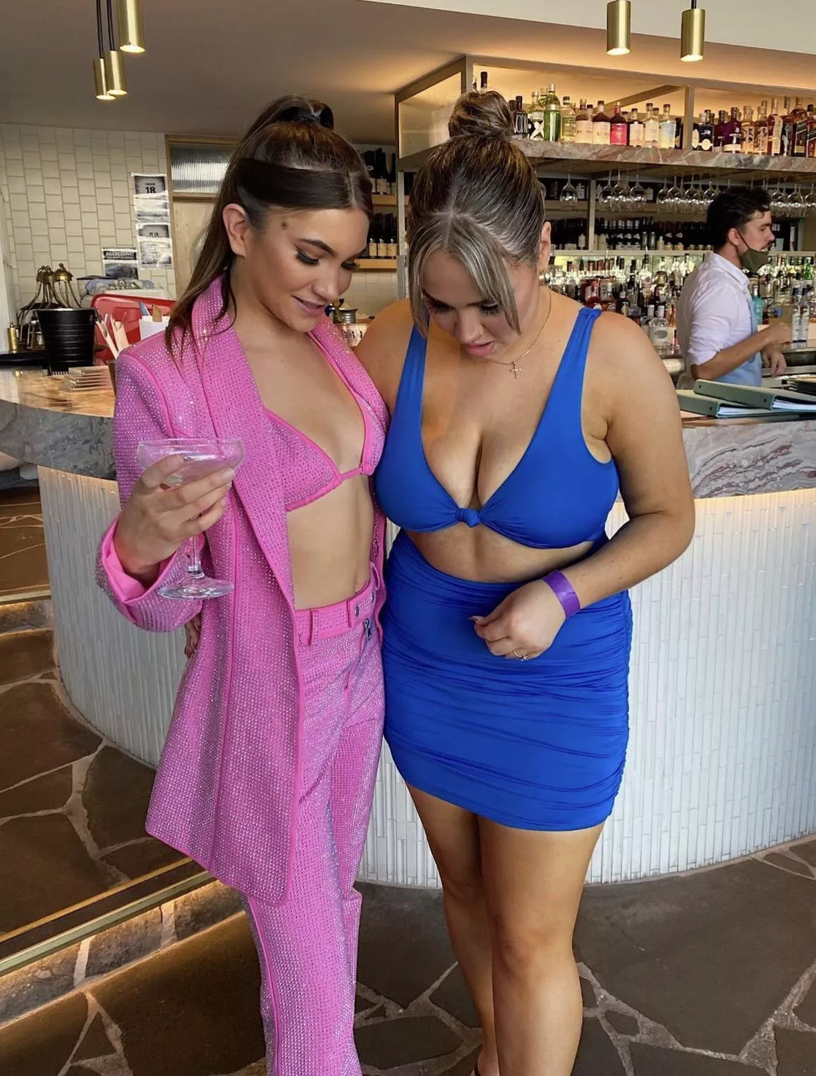 “Can you see it?” posted by Dudley4389