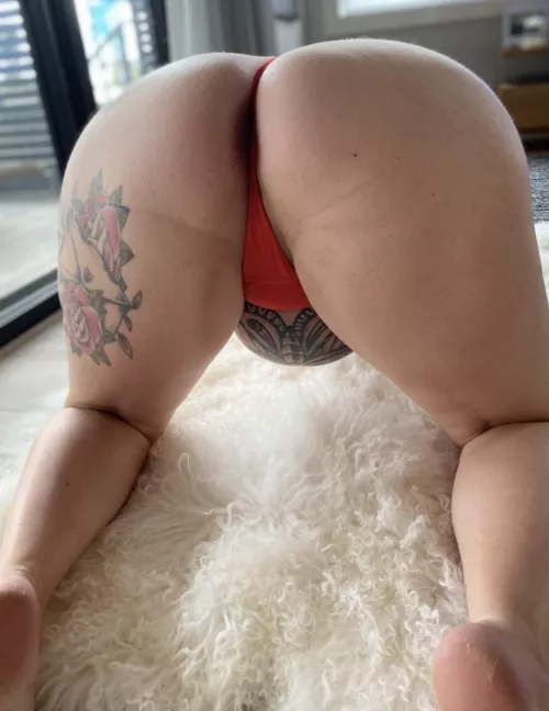 Can you see my pregnant belly by blondenpregnant