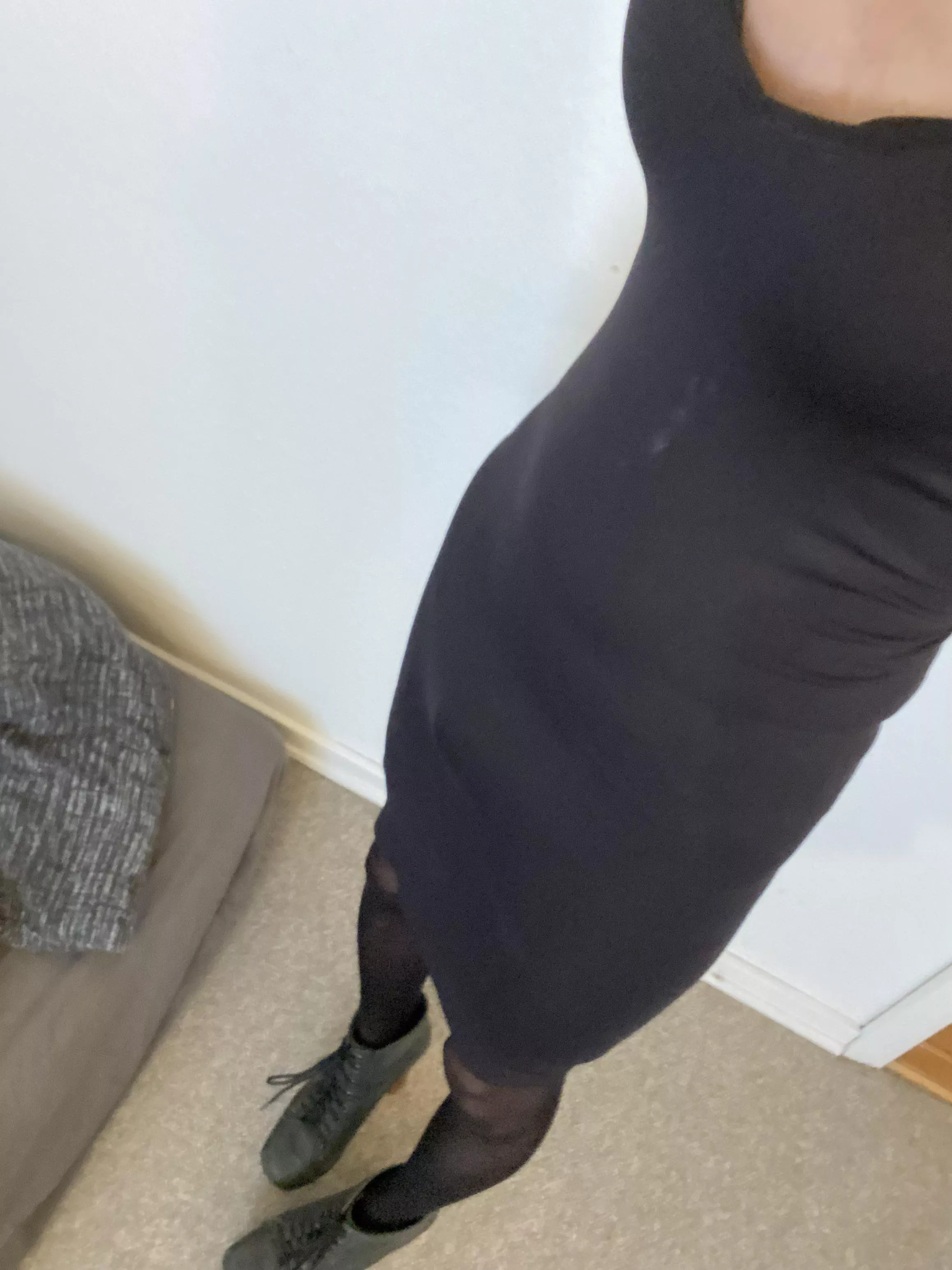 Can you spot the cage through the dress? 🙈 posted by rgblight4thewin