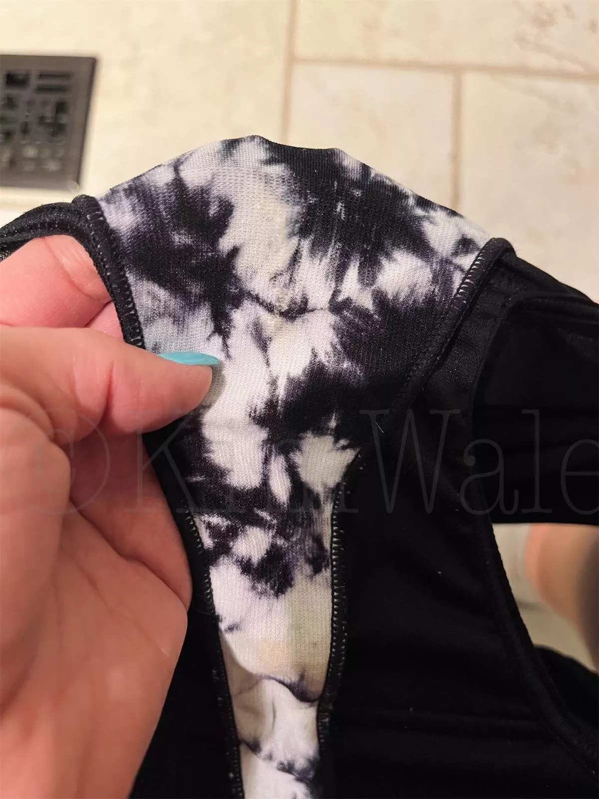 Can you spot the grool? 😋 posted by KimWale