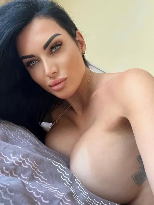 Can you stay here for a moment to enjoy my curvy body? by sore_hurricane