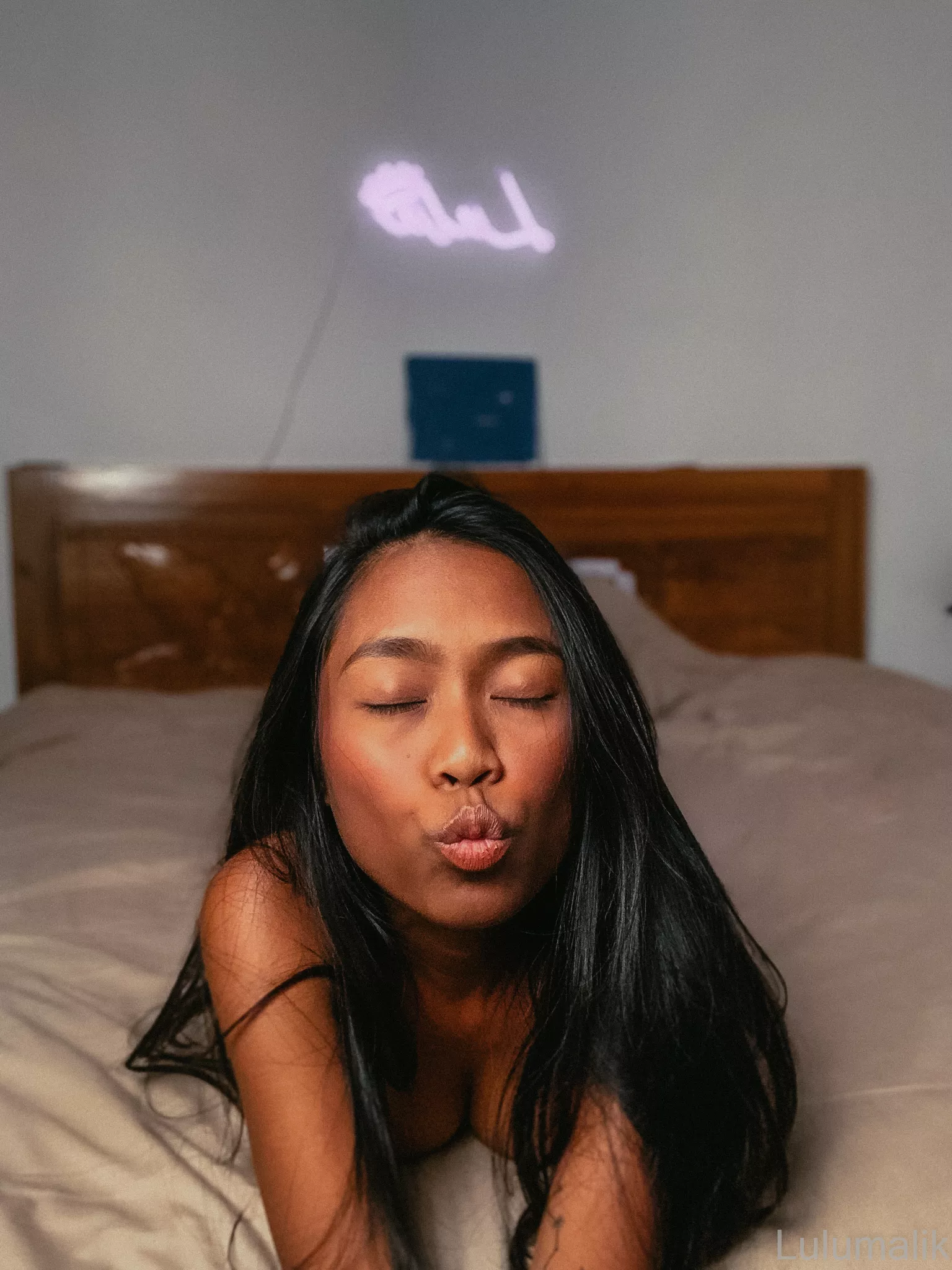 Can you teach me how to kiss? posted by lulumalik