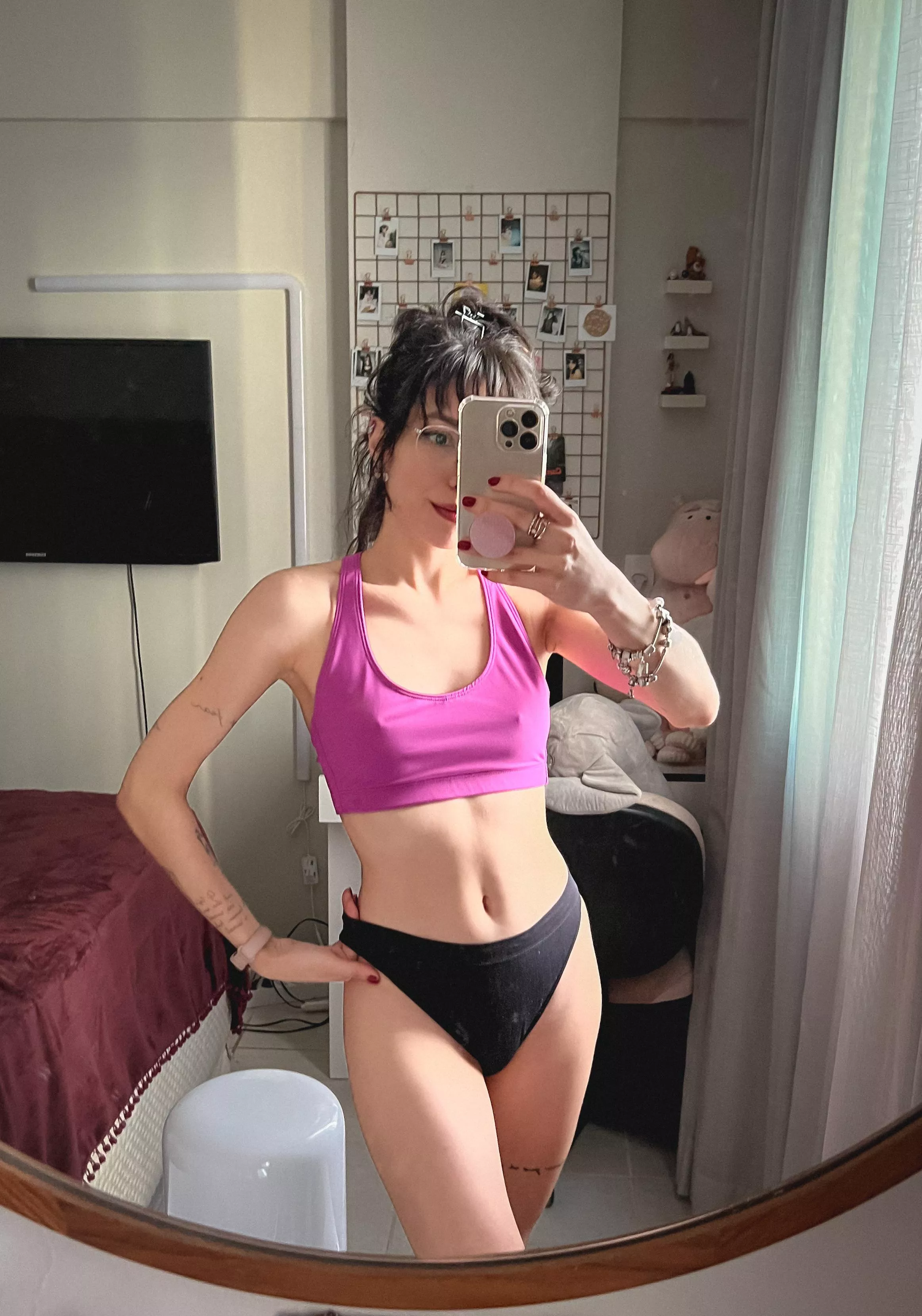 can you tell I’ve been going to the gym lately? posted by mrenoir