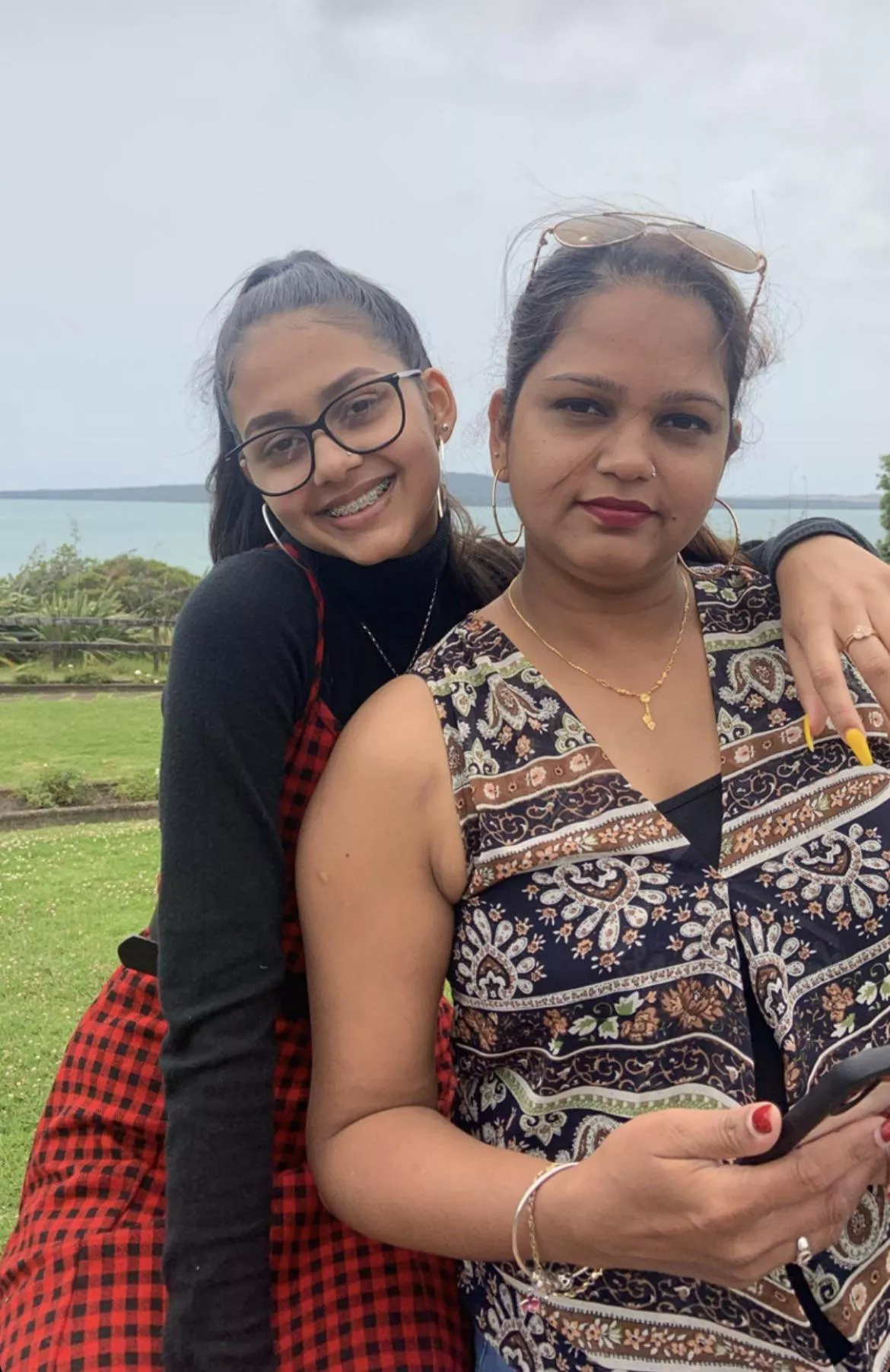 Can’t believe I’m posting my mom and sis to the web. Will remove soon posted by sitcom1121