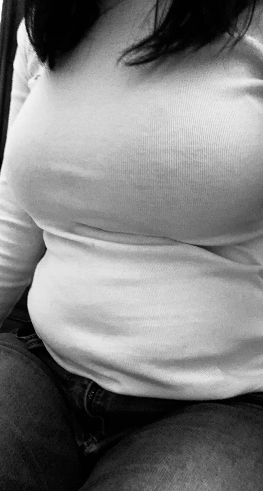 can’t hide my chub anymore 😞 posted by curvycat1222