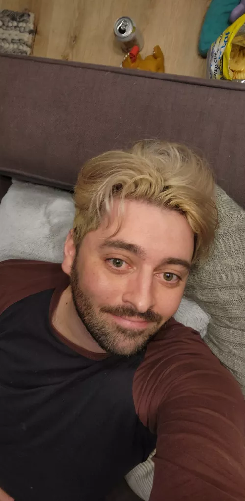 can't sleep who is up for a dm to talk games by jaffty21