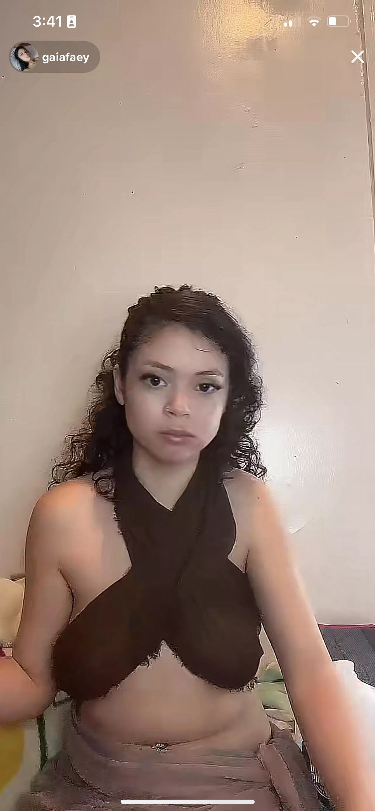 Can’t tell if it’s see through or not but she’s live right now posted by david_amayaaa