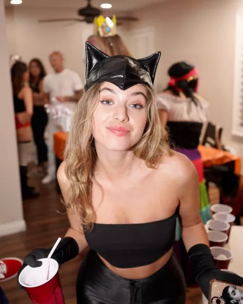 Can't tell if she's cat woman or maleficent... thoughts? by siimple_code