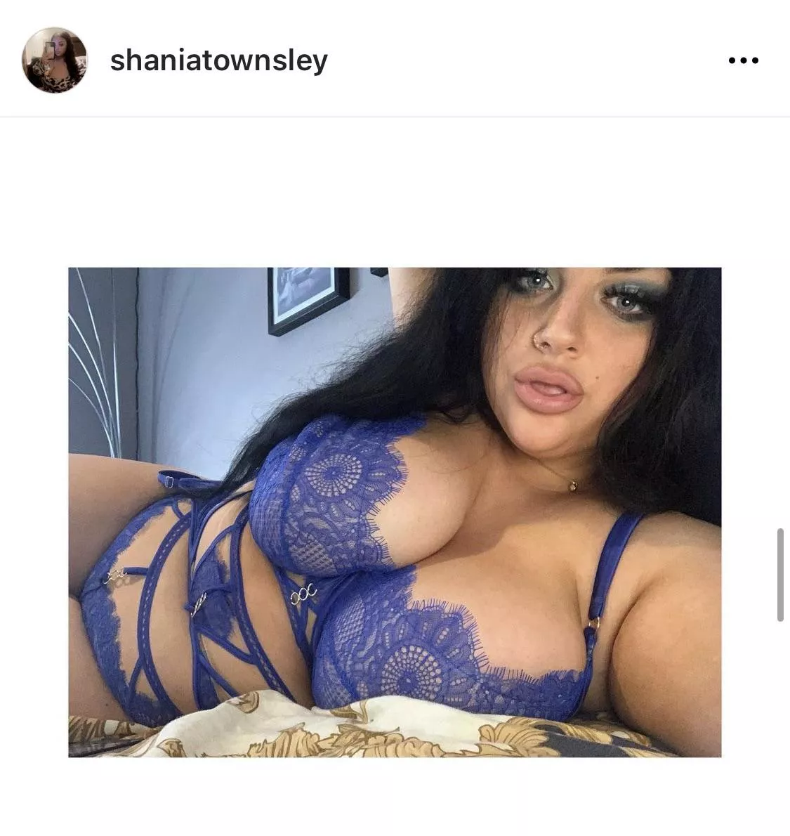 Cant tell me this girl ain’t a goddess❤️‍🔥 posted by Small_Raisin3277