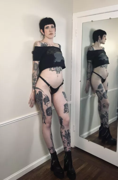 Can’t wait to get my stomach tattooed 🤩 by Leggy_Bat