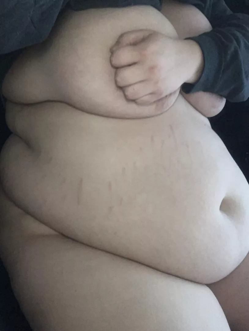 Can’t wait to stuff this fat belly to the brim tonight 🤪🐷 posted by cowgirlbre