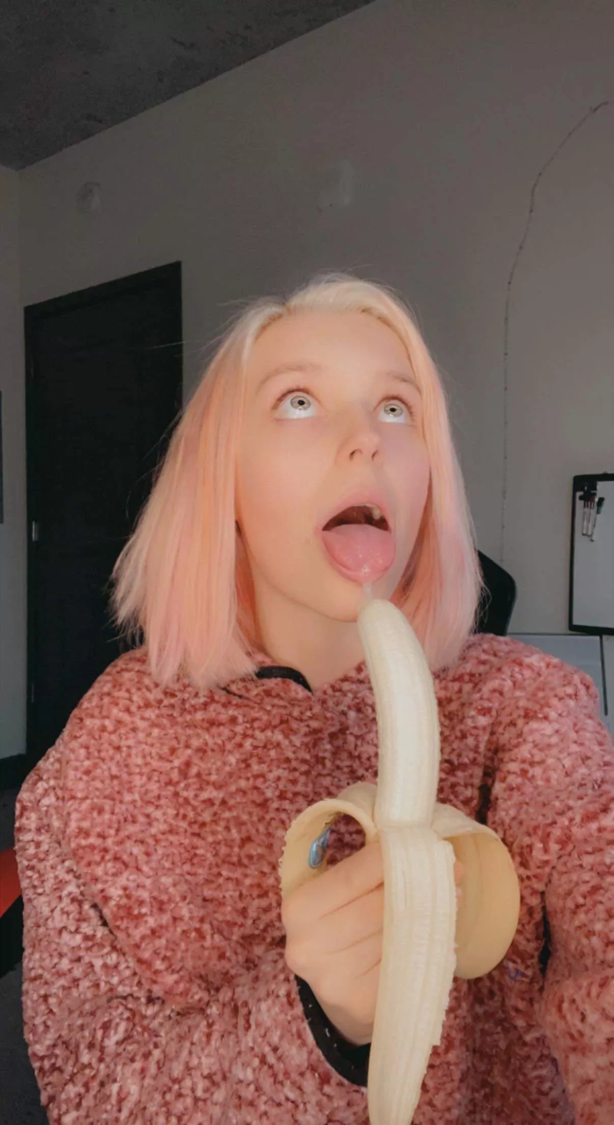 Caption what am I thinking posted by MariaAnjels